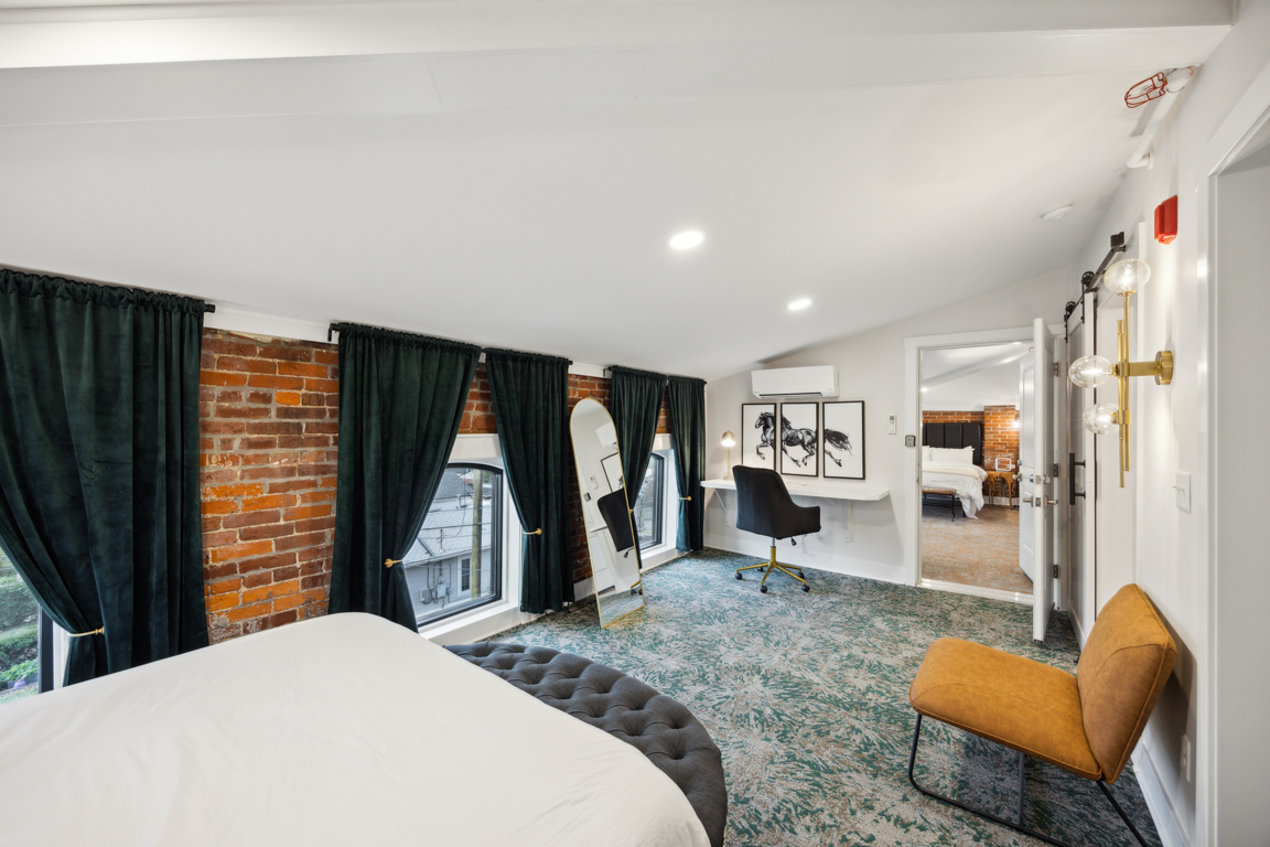 The Kentucky Derby Suite Bedroom 2, Louis X, Louisville, KY