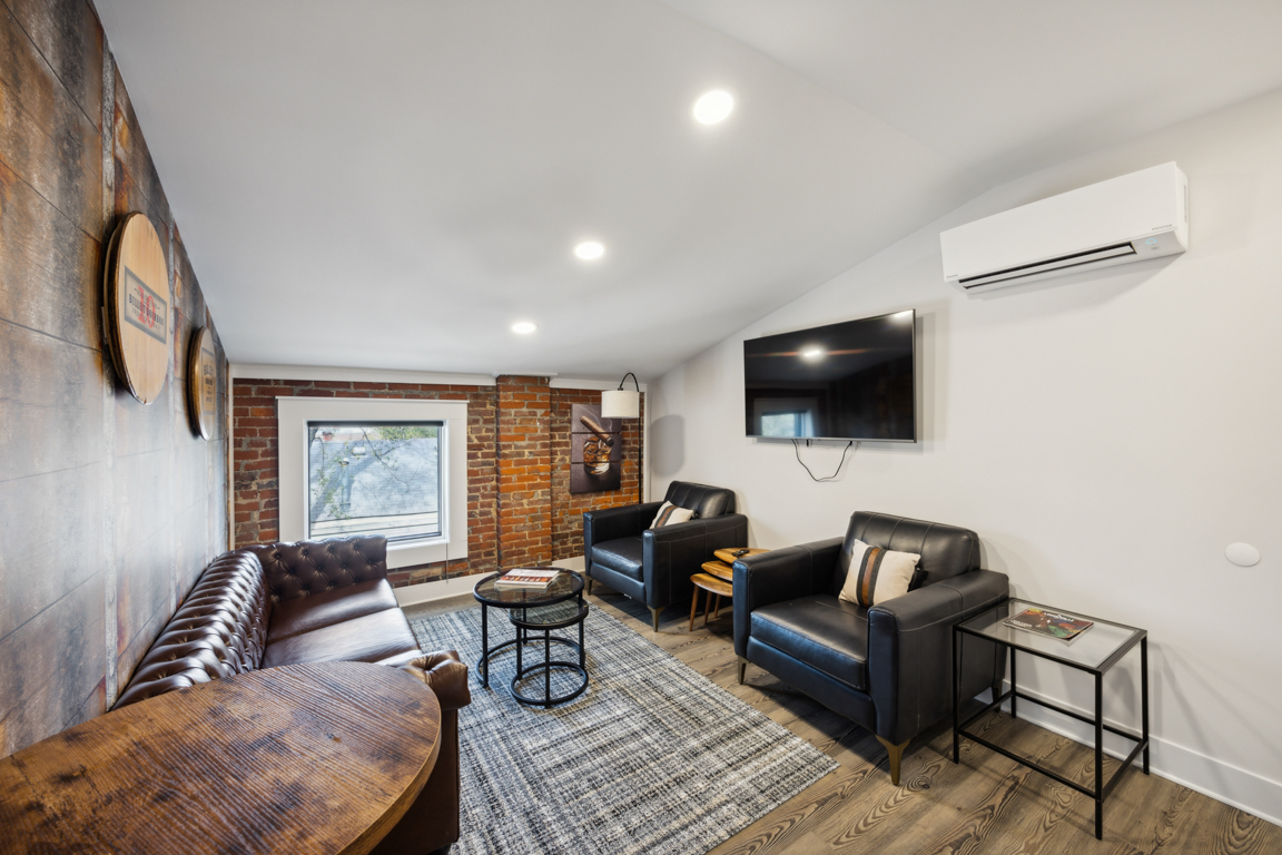 The Bourbon Suite Living Room, Louis X, Louisville, KY